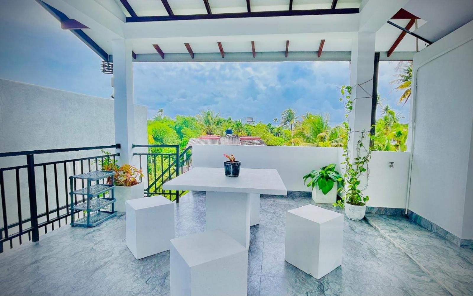 Wavesong Residences Matara Exterior foto